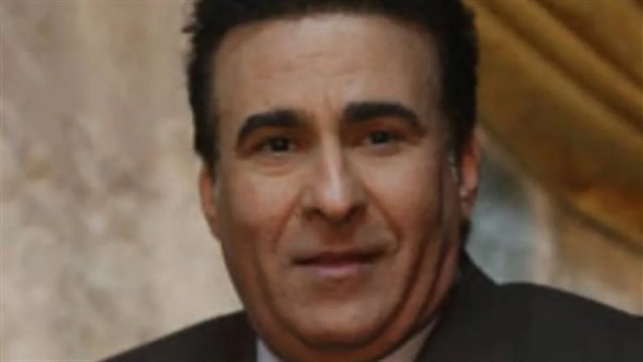 جدول مواعيد عرض مسلسل على كلاي والقنوات الناقلة بمشاركة طارق الدسوقي